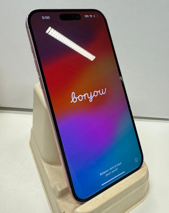 coloeful refurbished iPhone 15 Plus coloeful refurbished iPhone 15 Plus